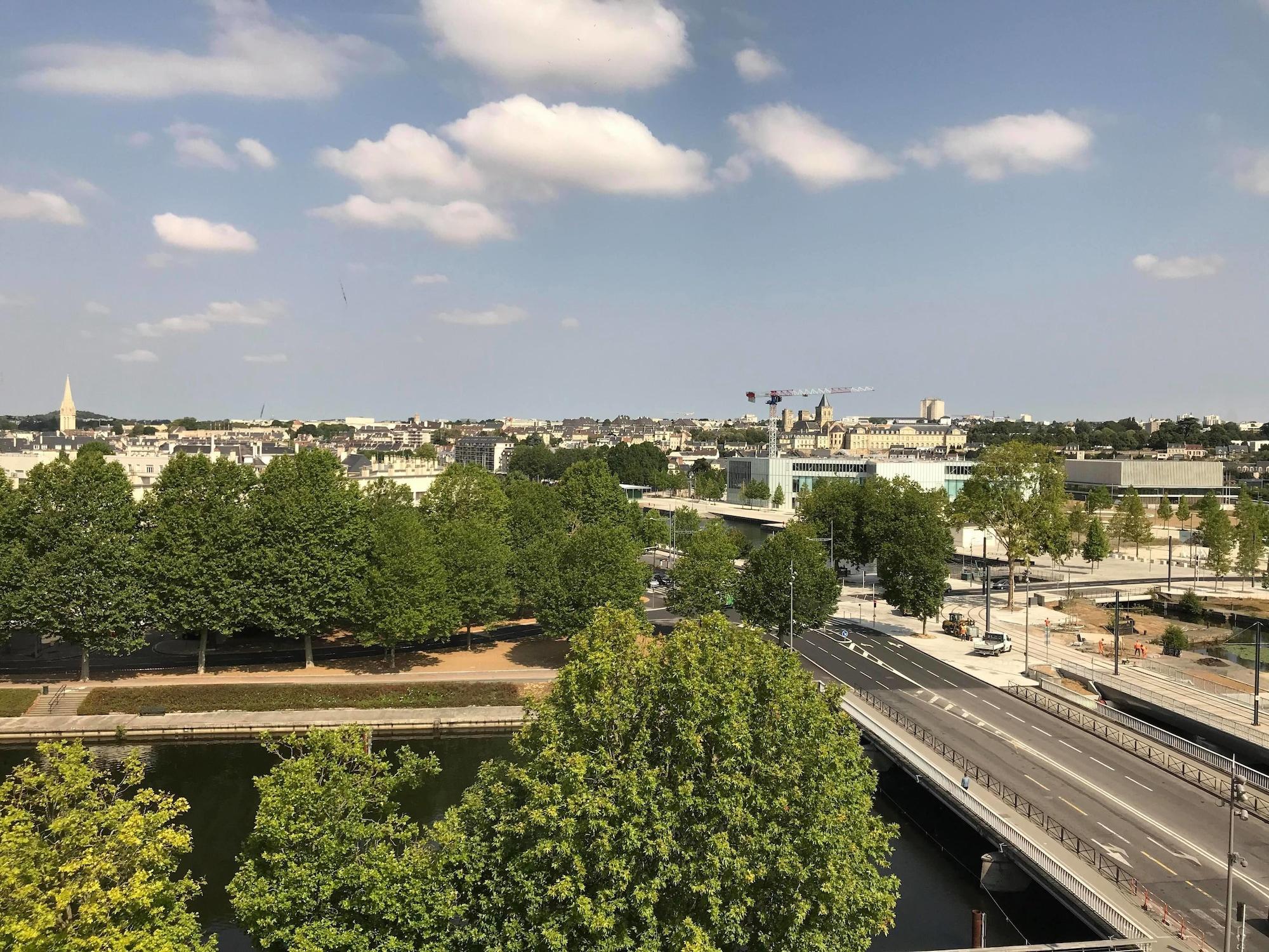 Hotel Ibis Styles Caen Centre Gare Exterior foto